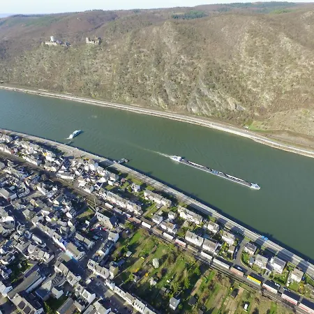 Rheinzeit Beim Toni Mit Terrasse Und Balkon Mit Rheinblick
