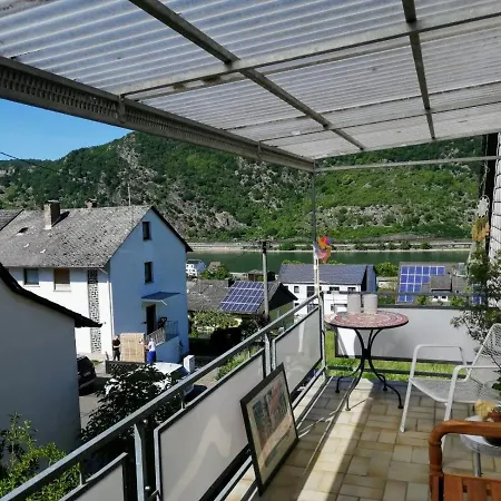 Rheinzeit Beim Toni Mit Terrasse Und Balkon Mit Rheinblick